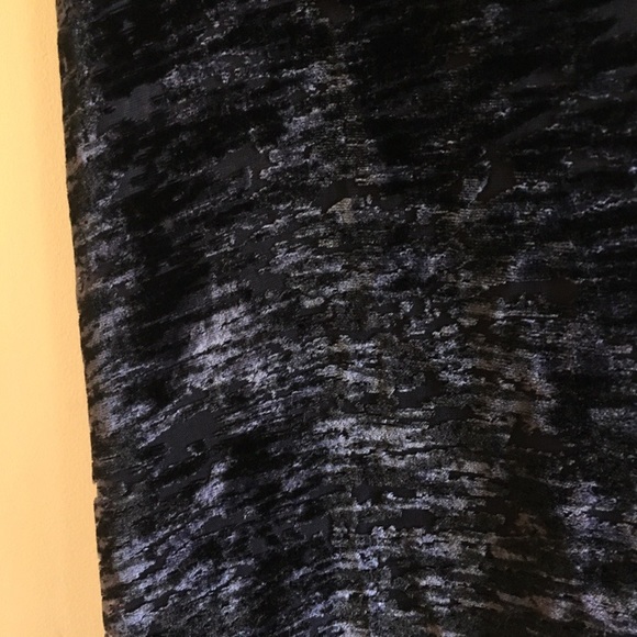 Wilfred Free Sleeveless Velvet Dress - Picture 3 of 5